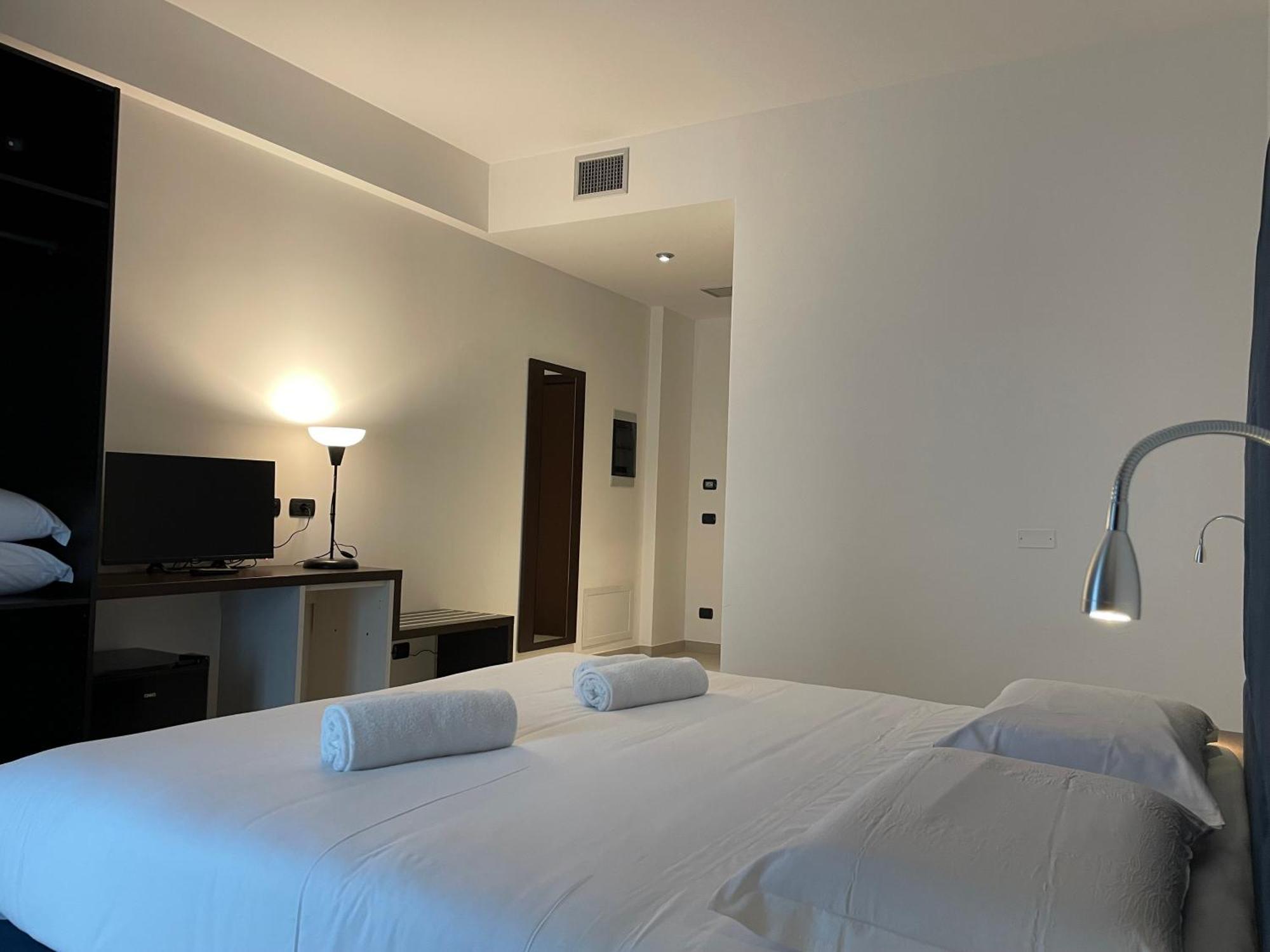Maestrale Resort Hotel - Grosseto Eksteriør billede