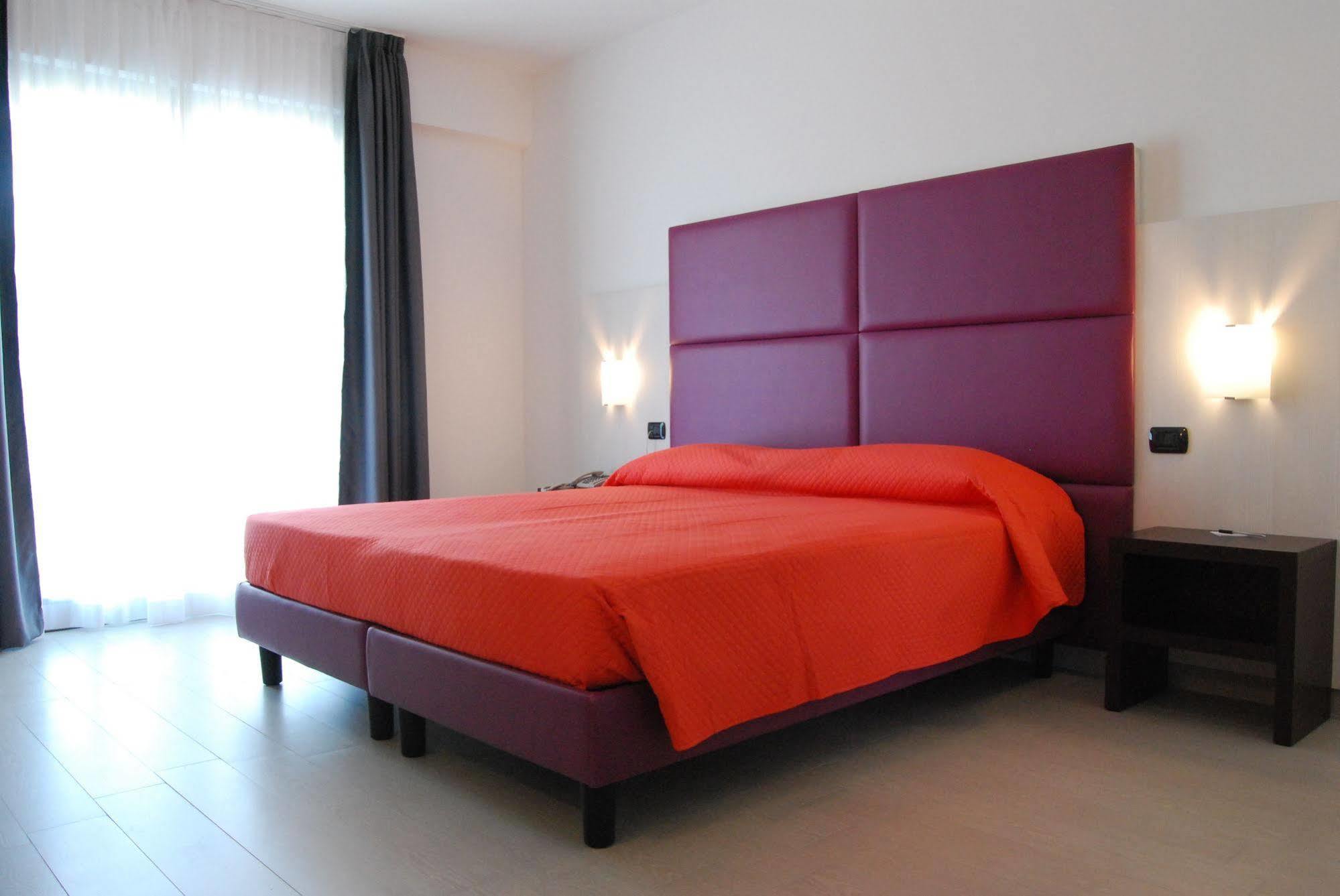 Maestrale Resort Hotel - Grosseto Eksteriør billede